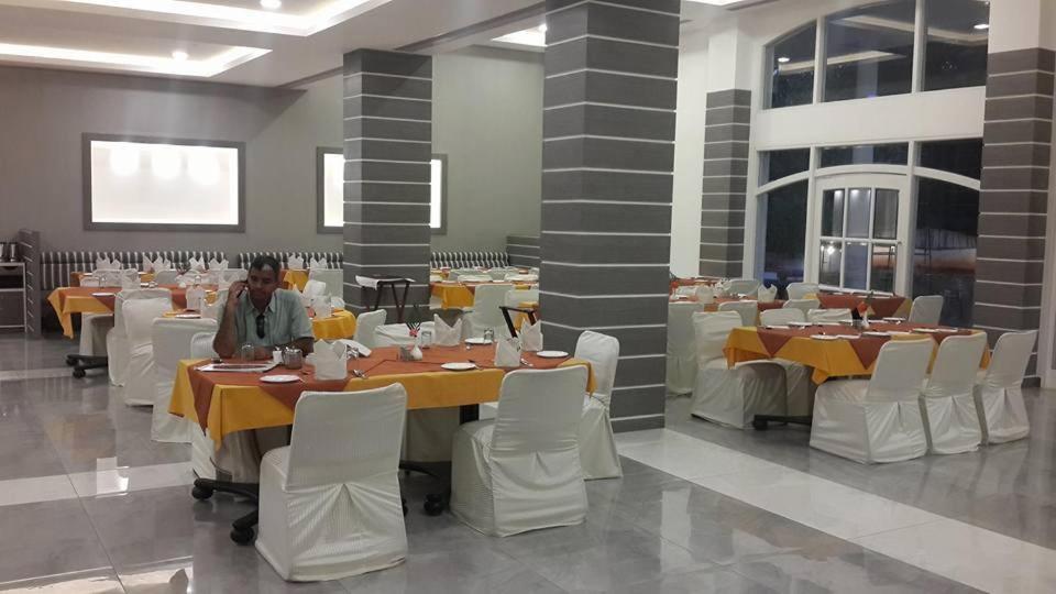 Sangam Hotel, Thanjavur Exteriör bild