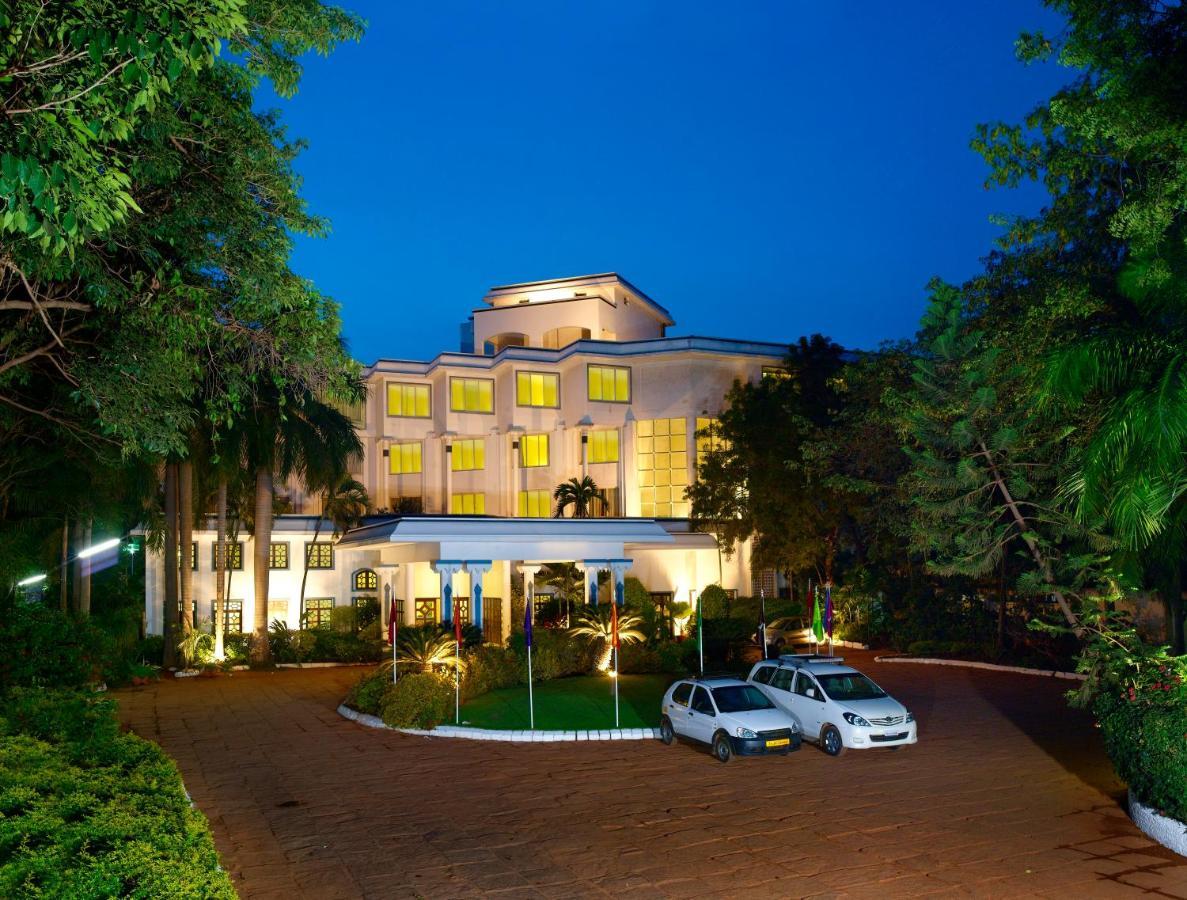 Sangam Hotel, Thanjavur Exteriör bild