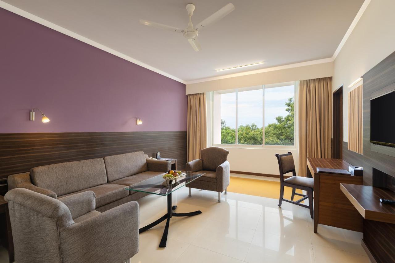 Sangam Hotel, Thanjavur Exteriör bild